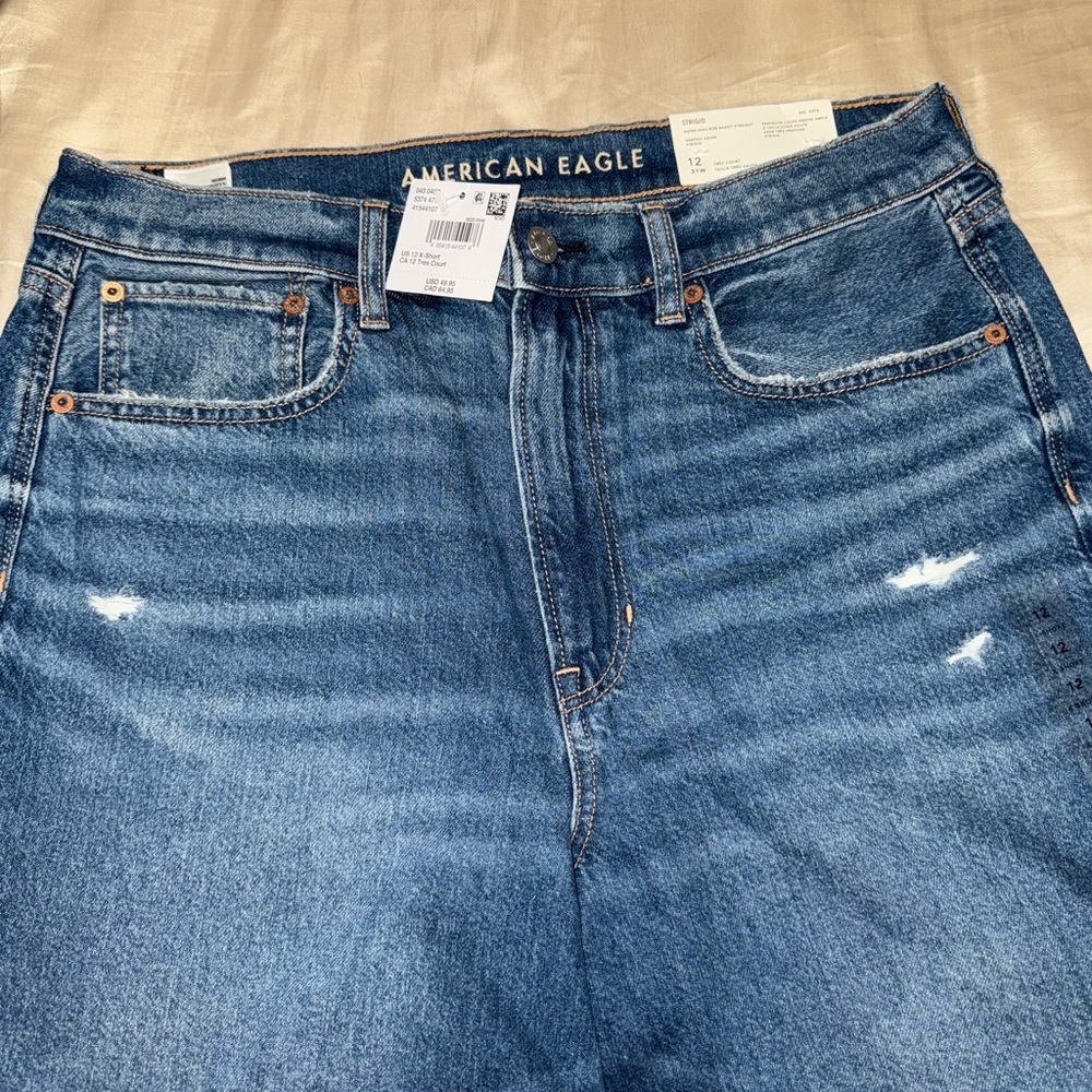 American Eagle STRIGID Super High Waisted Baggy Straight